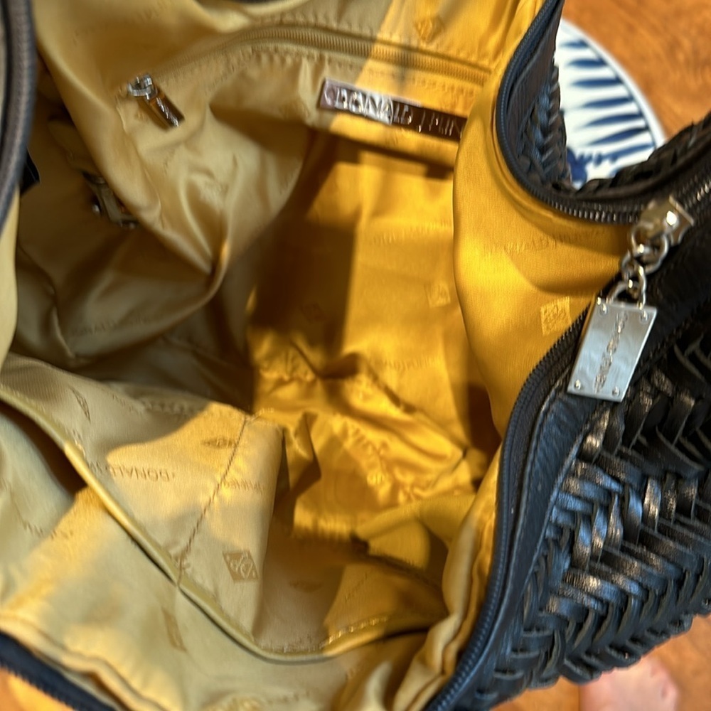 Donald J Pliner Shoulder Bag - Picture 8 of 9